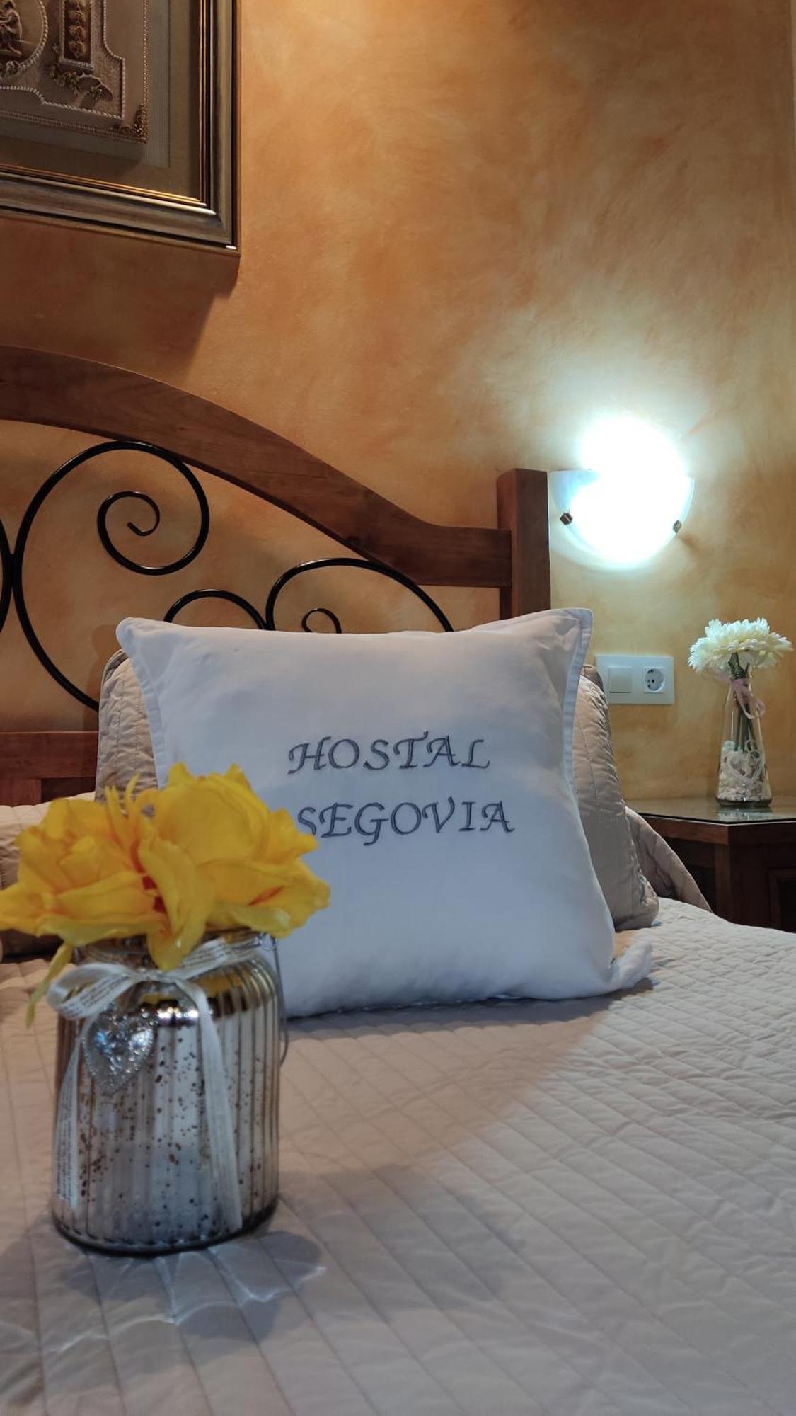 Готель Hostal Segovia Adults Only Номер фото